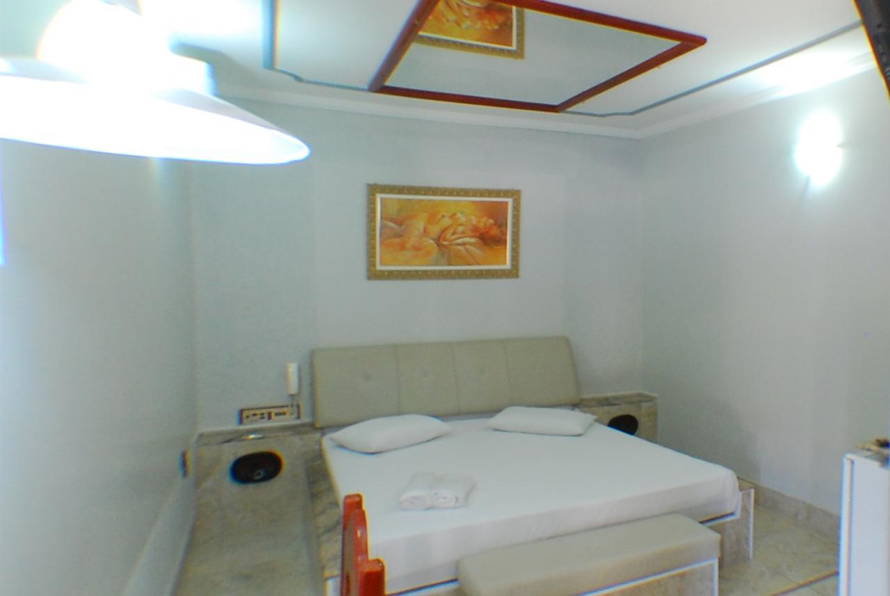 Hotel Castellu'S (Adults Only) Pirassununga Exterior foto